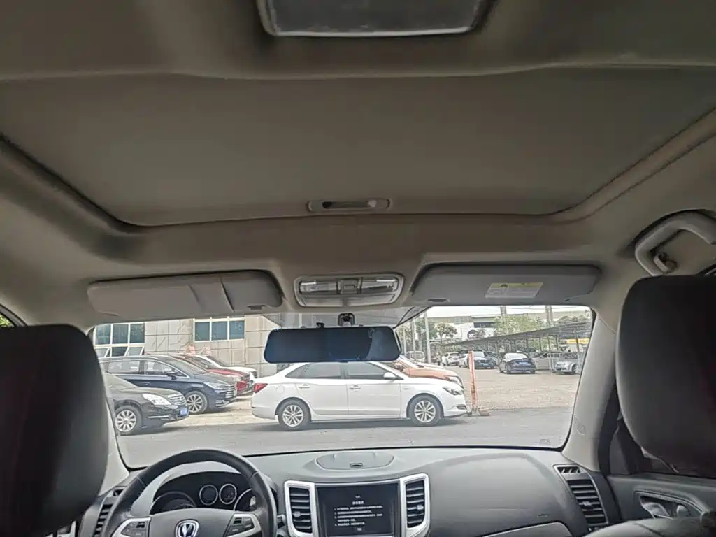 Changan CS35 — миниатюра 18