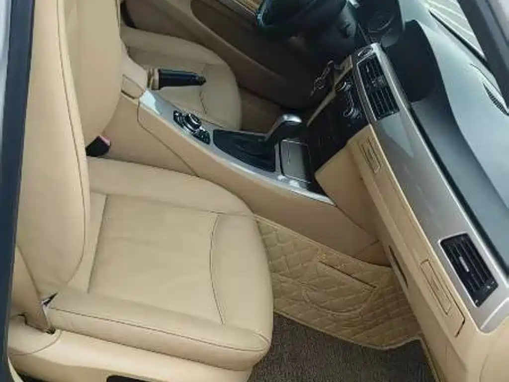 BMW 3 Series — миниатюра 8