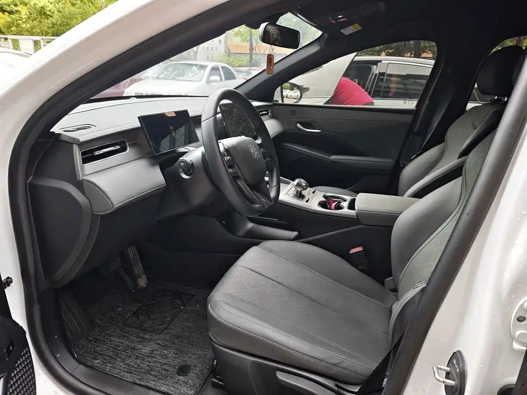 BYD Qin PLUS — миниатюра 6