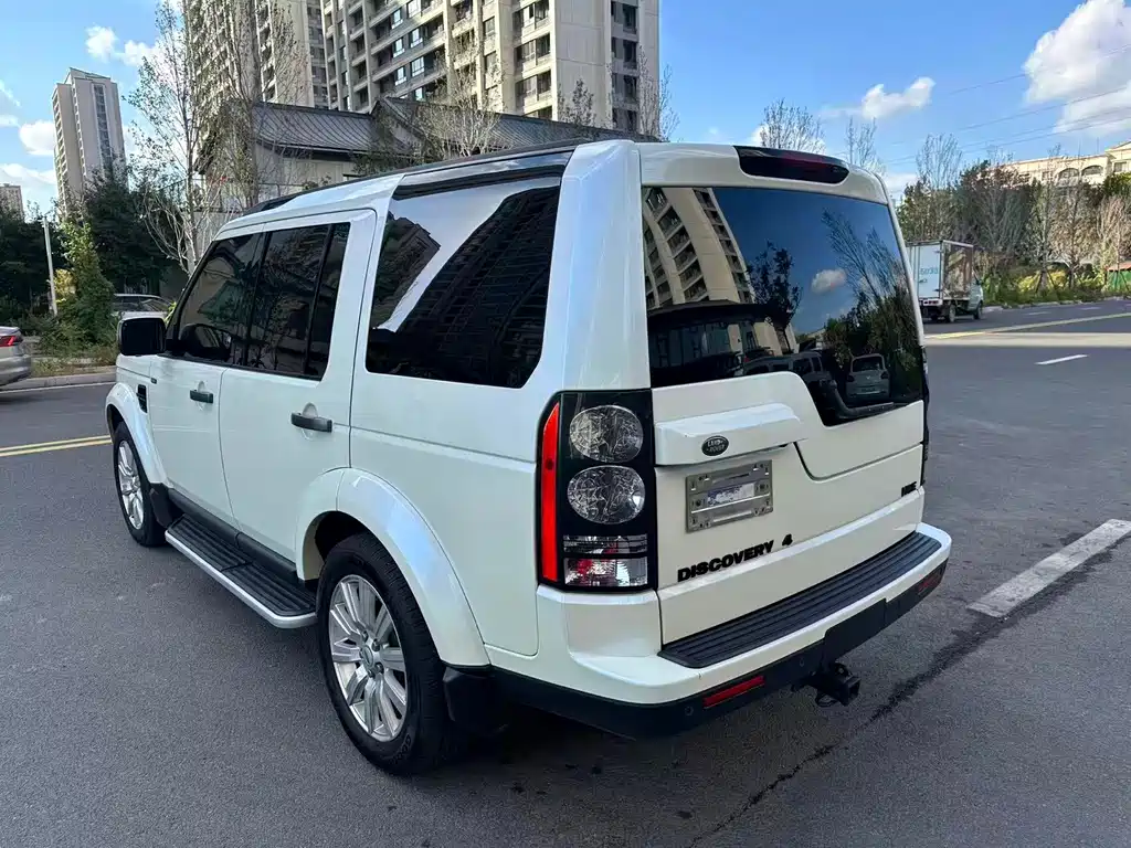 Land Rover Discovery — миниатюра 8
