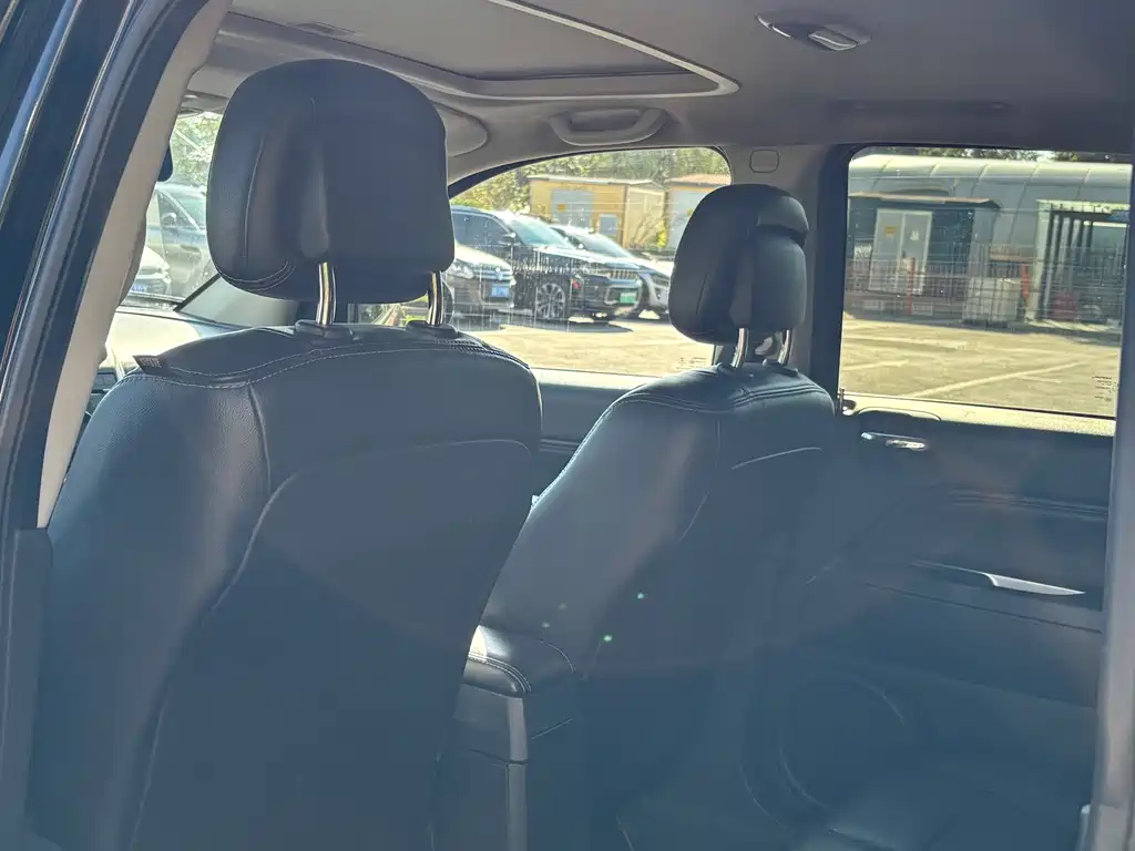 Jeep Compass (Import) — миниатюра 11