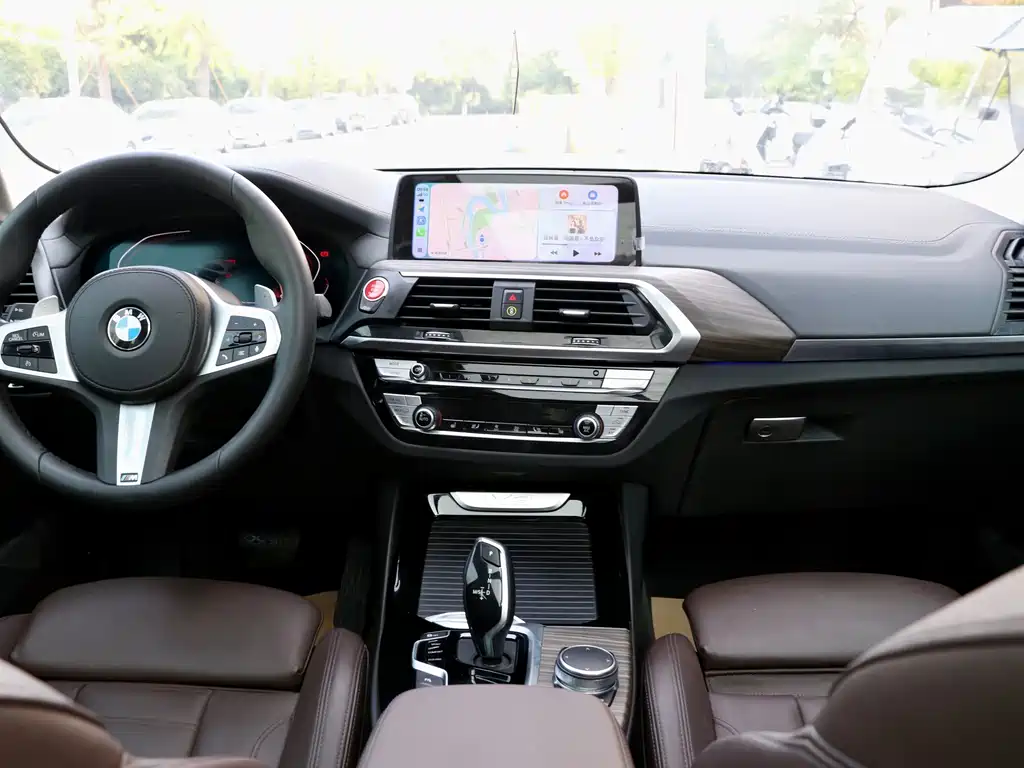 BMW X3 — миниатюра 11