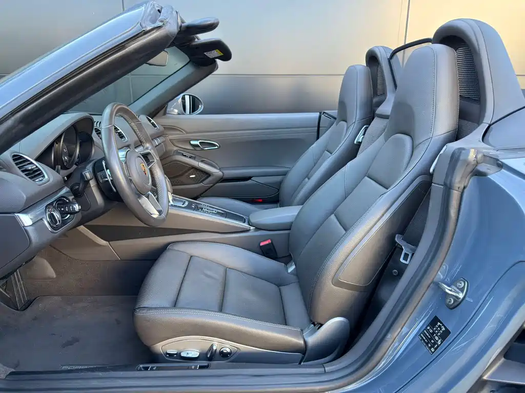 Porsche 718 — миниатюра 9