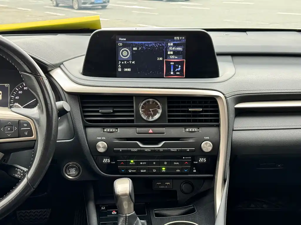 Lexus RX — миниатюра 11