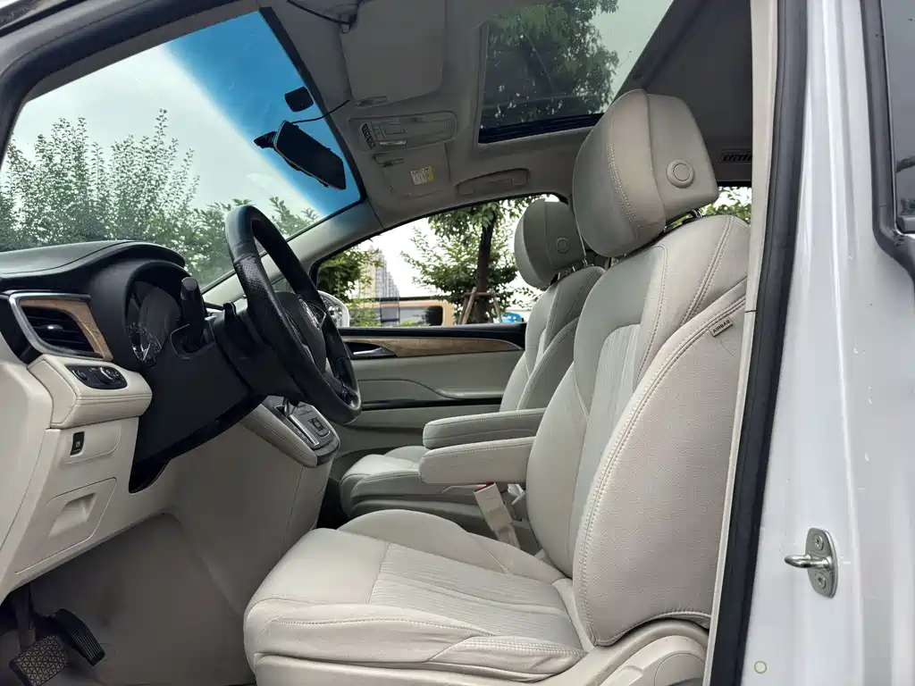 Buick GL8 2018 ES 28T Comfort VI