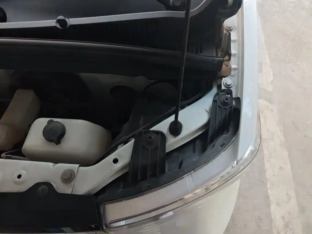 Wuling MINIEV — миниатюра 23