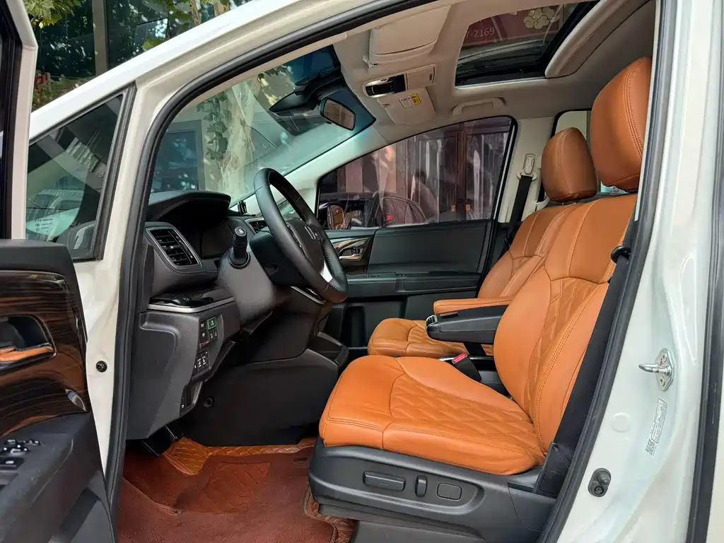 Honda Odyssey — миниатюра 4