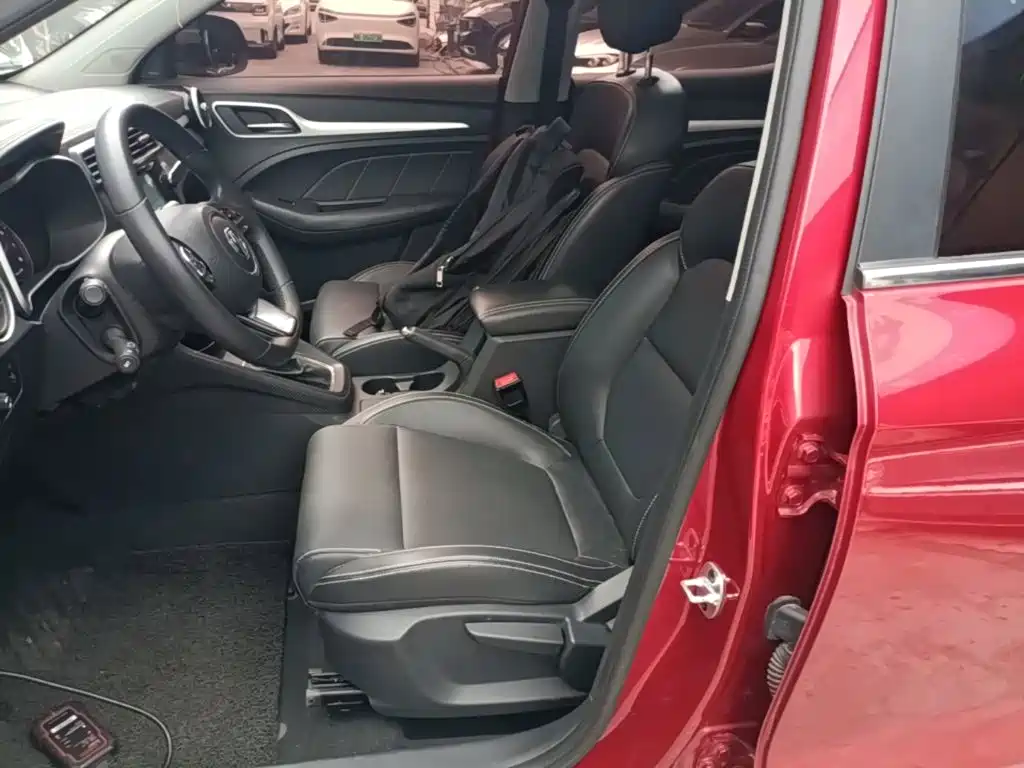 MG ZS — миниатюра 15