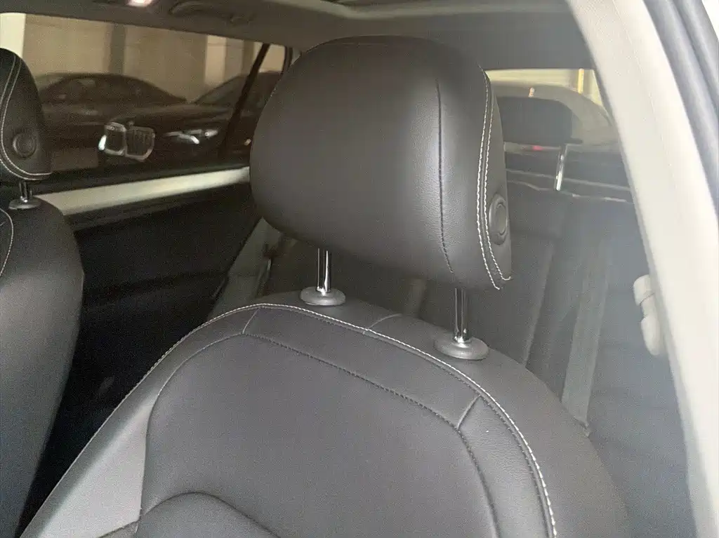 Volkswagen Tiguan L — миниатюра 17