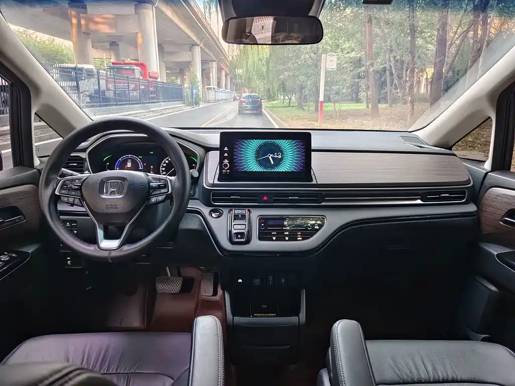 Honda Odyssey — миниатюра 12
