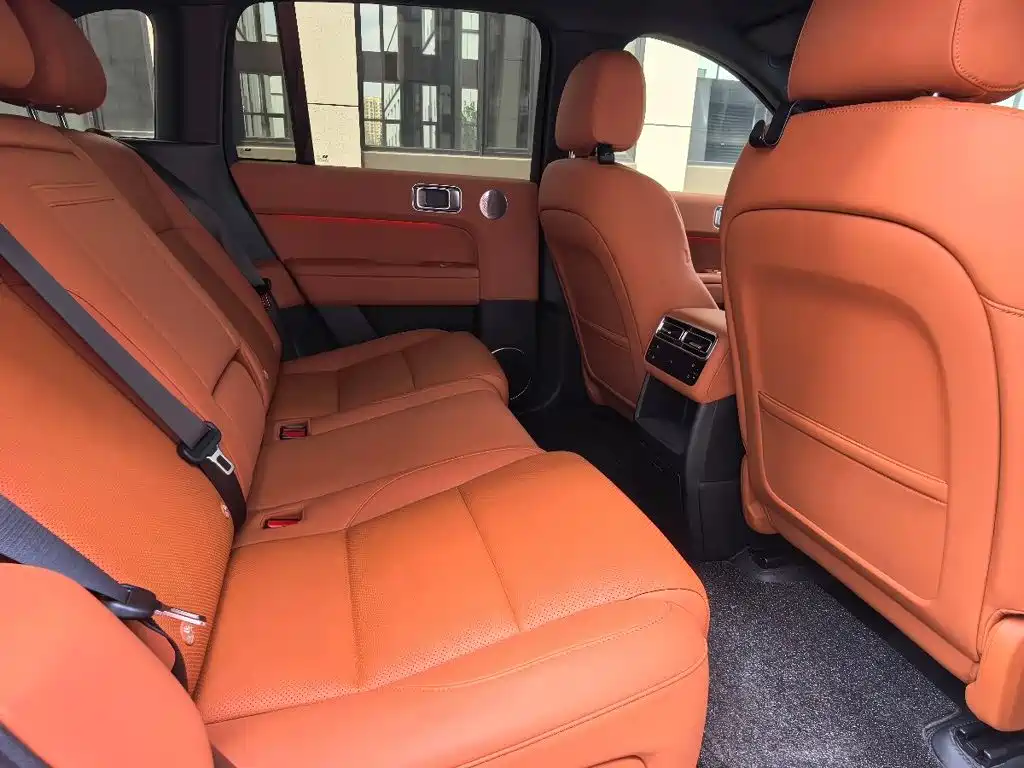 Li Auto Li L6 — миниатюра 8