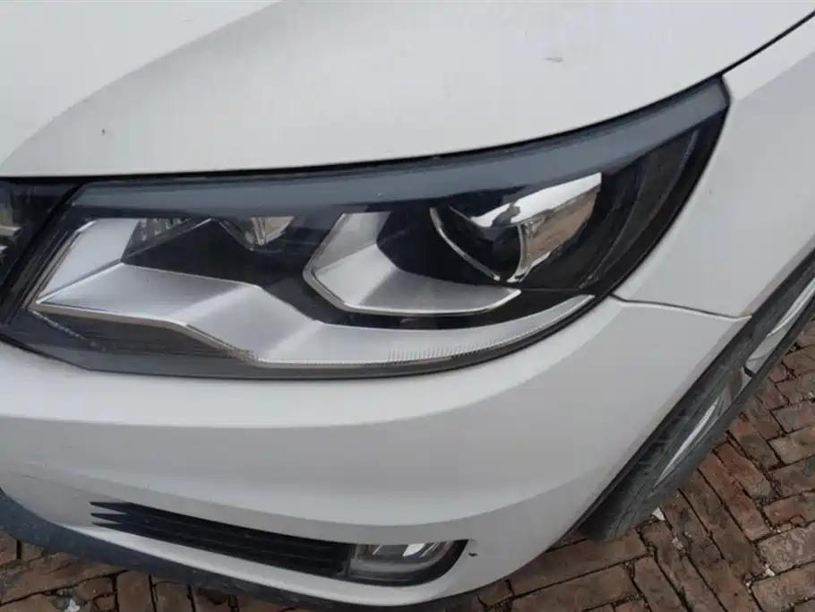 Volkswagen Tiguan 2016 280TSI AT