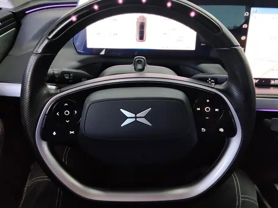 XPeng P7 — миниатюра 15