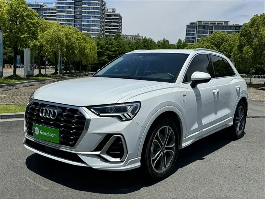 Audi Q3 2022