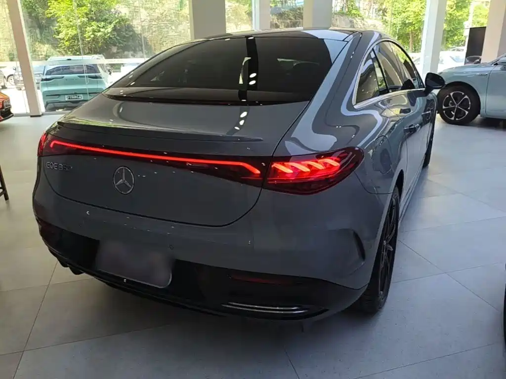 Mercedes-Benz EQE — миниатюра 5