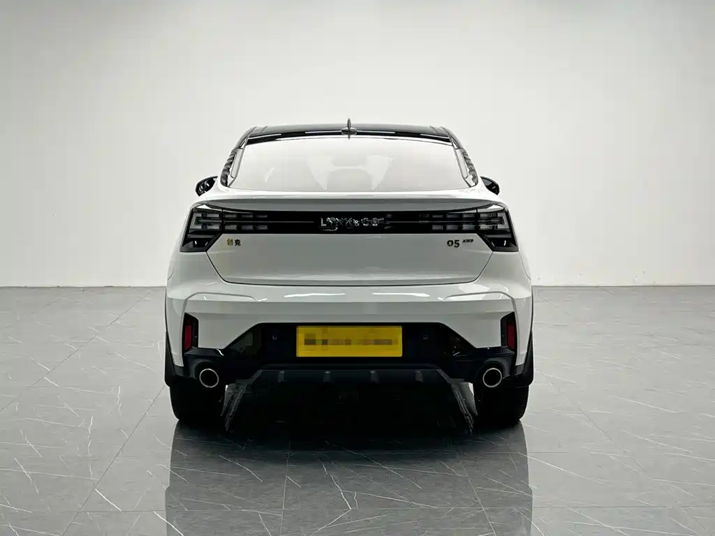 Lynk & Co 05 — миниатюра 5