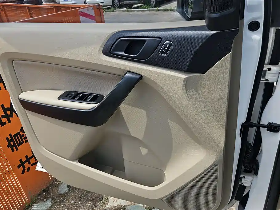 Ford Everest 2017 2.0T AT 5 мест