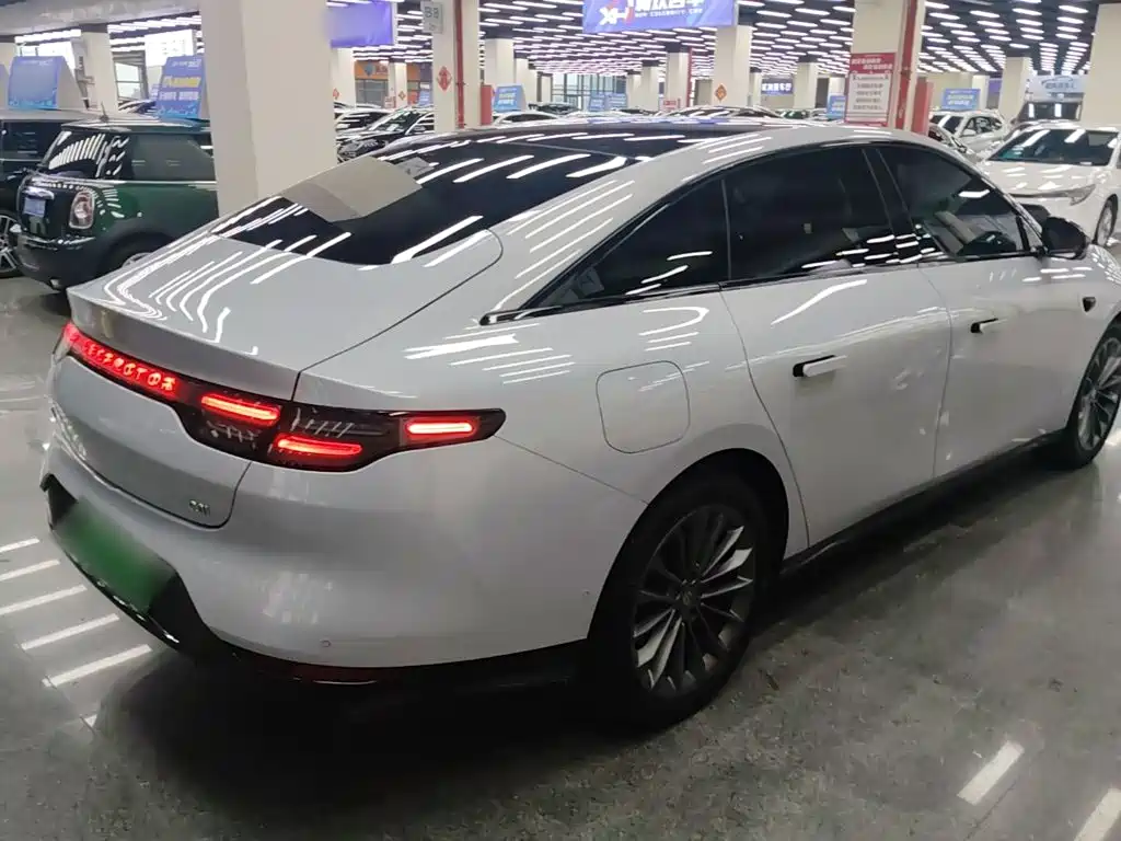 Leapmotor Leapmotor C01 — миниатюра 7