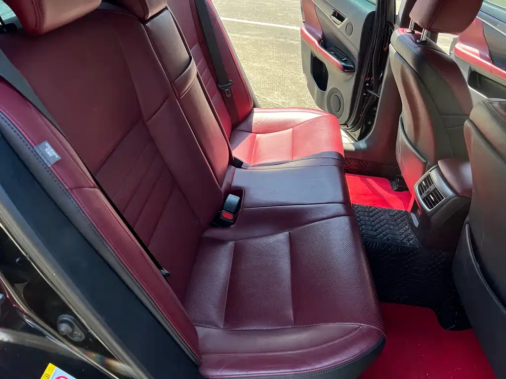 Lexus GS — миниатюра 11