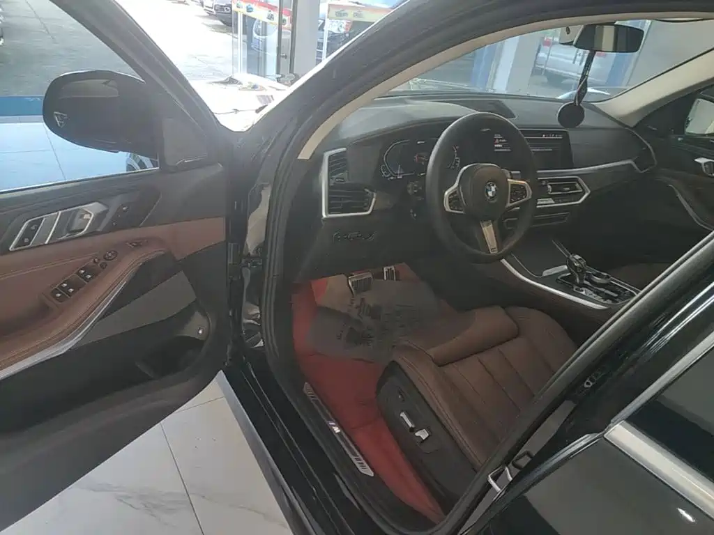 BMW X5 New Energy (Import) — миниатюра 16