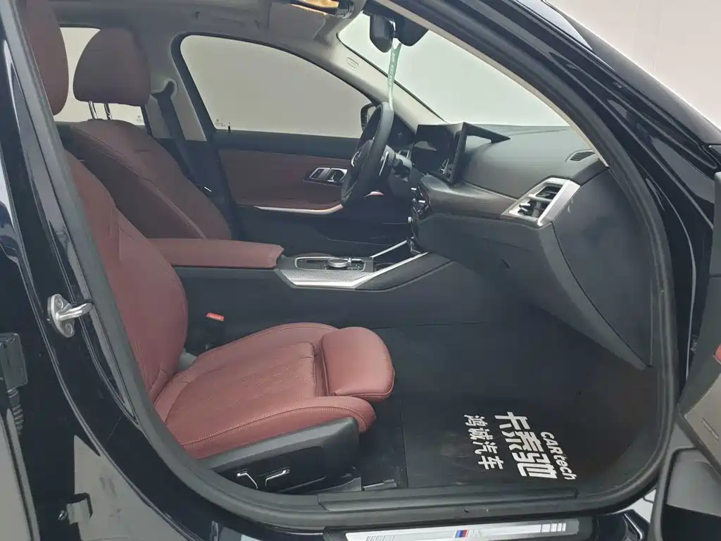 BMW 3 Series — миниатюра 17