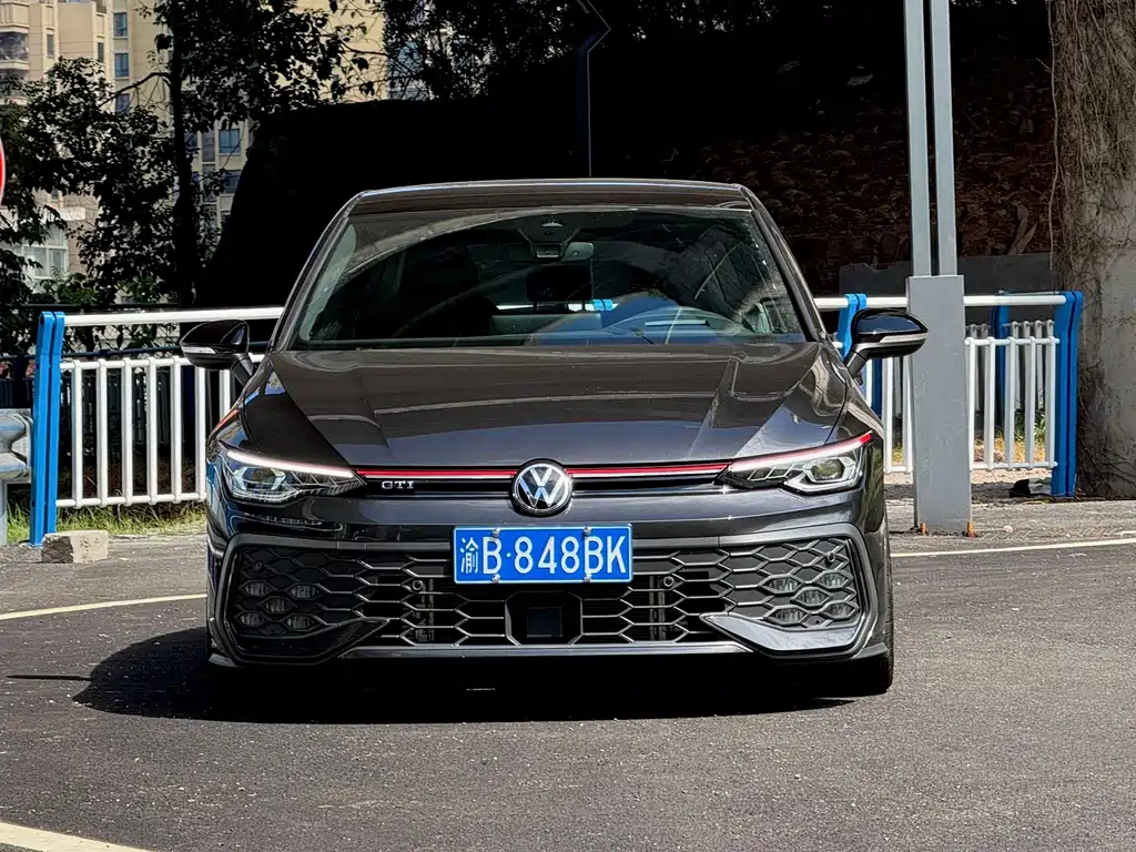 Volkswagen Golf GTI — миниатюра 2