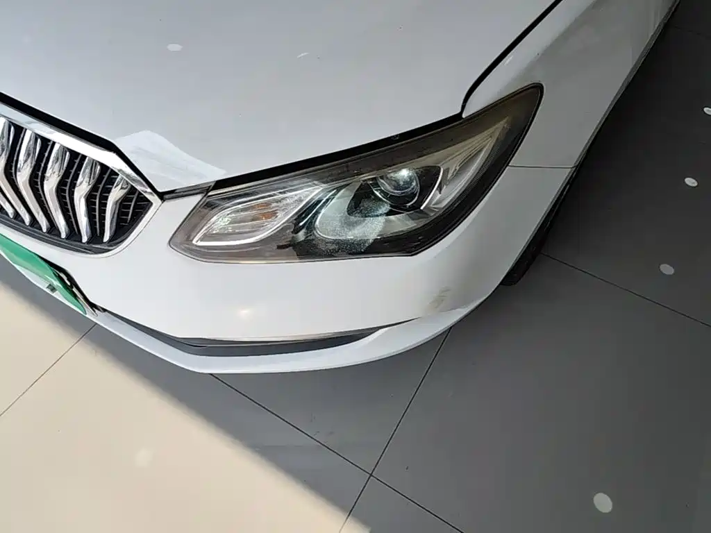 Buick Excelle — миниатюра 24