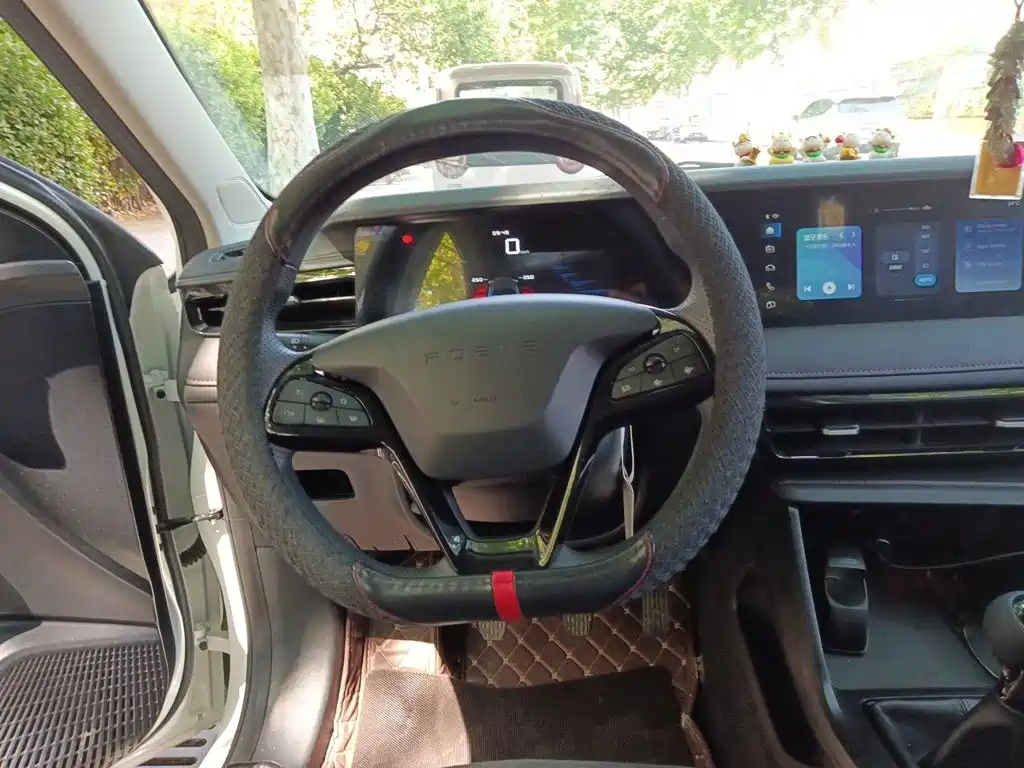 Roewe i5 2023 1.5L MT