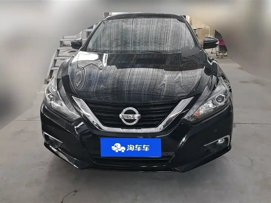 Nissan Altima 2016 2.0L XL-Upper