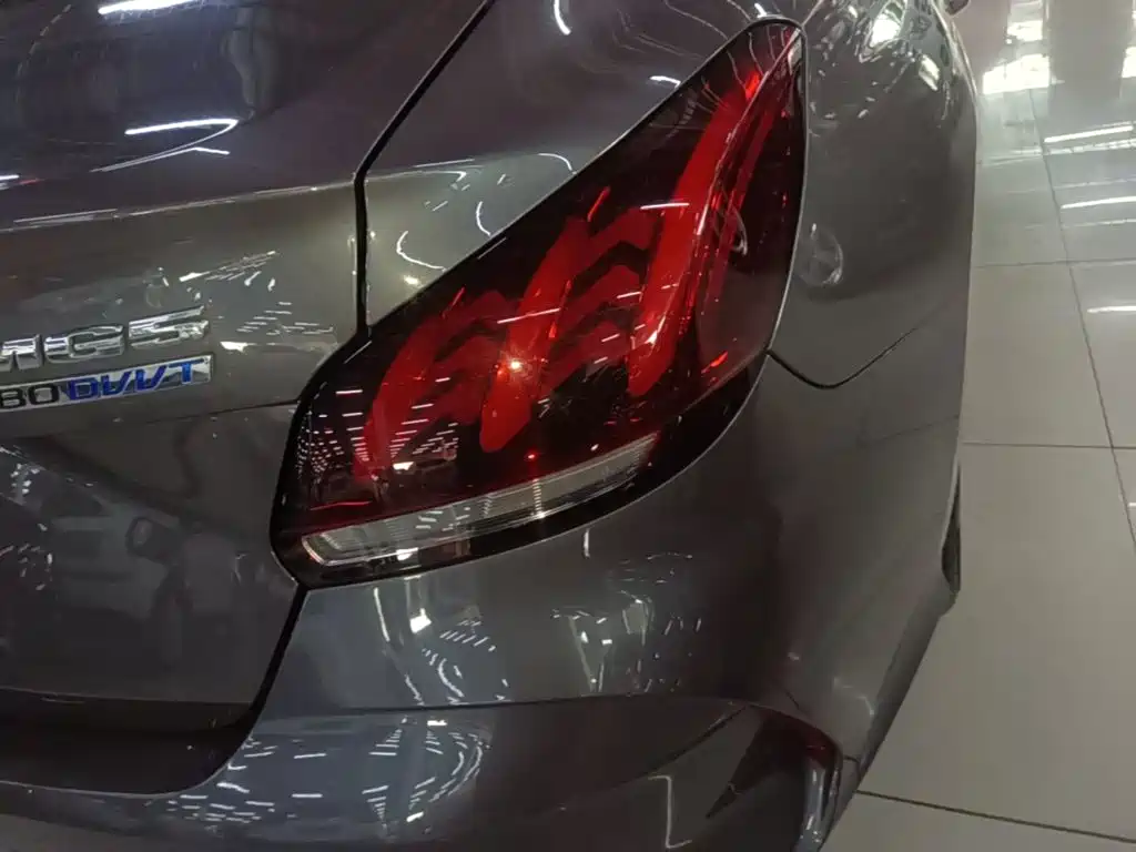 MG 5 2021 180DVVT CVT