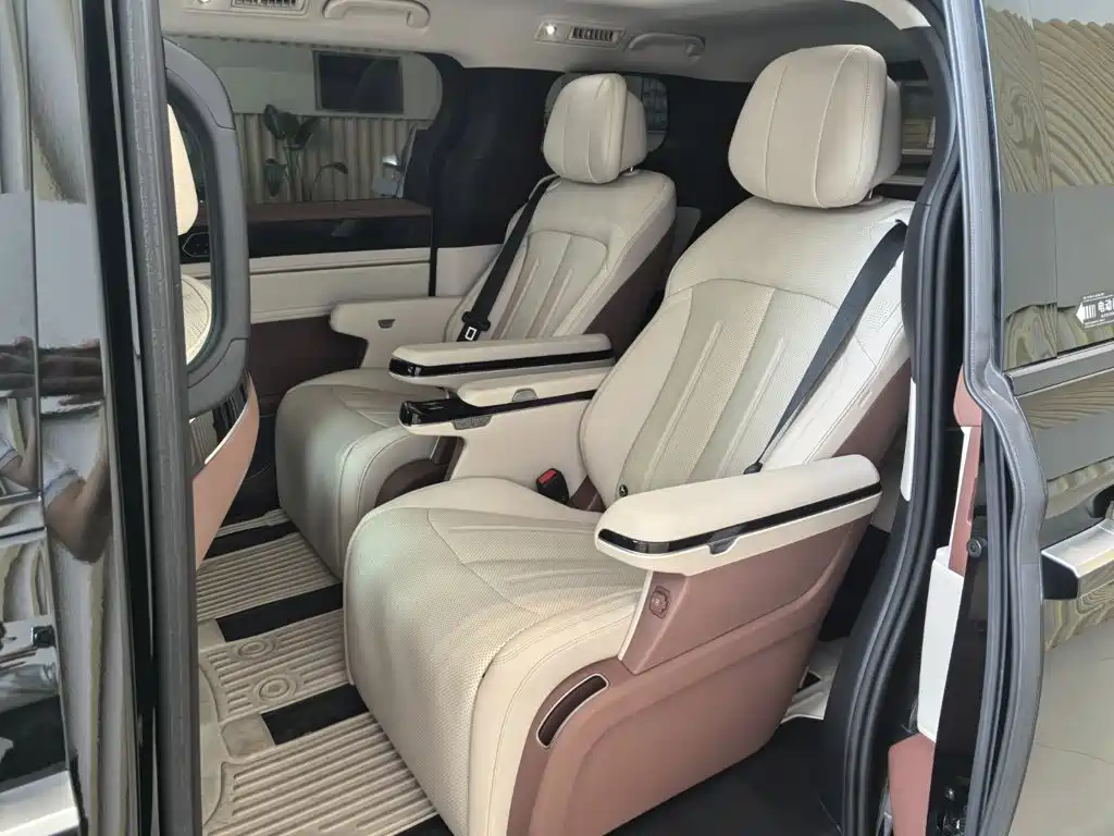 BYD Xia — миниатюра 11