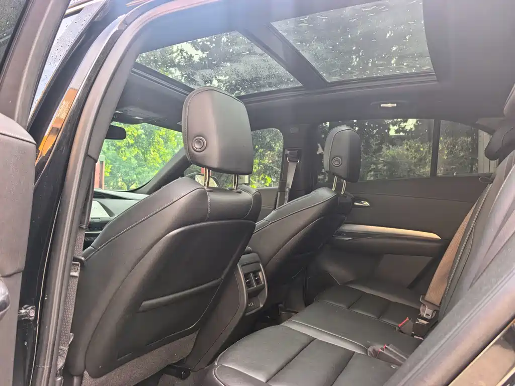 Cadillac XT4 — миниатюра 2