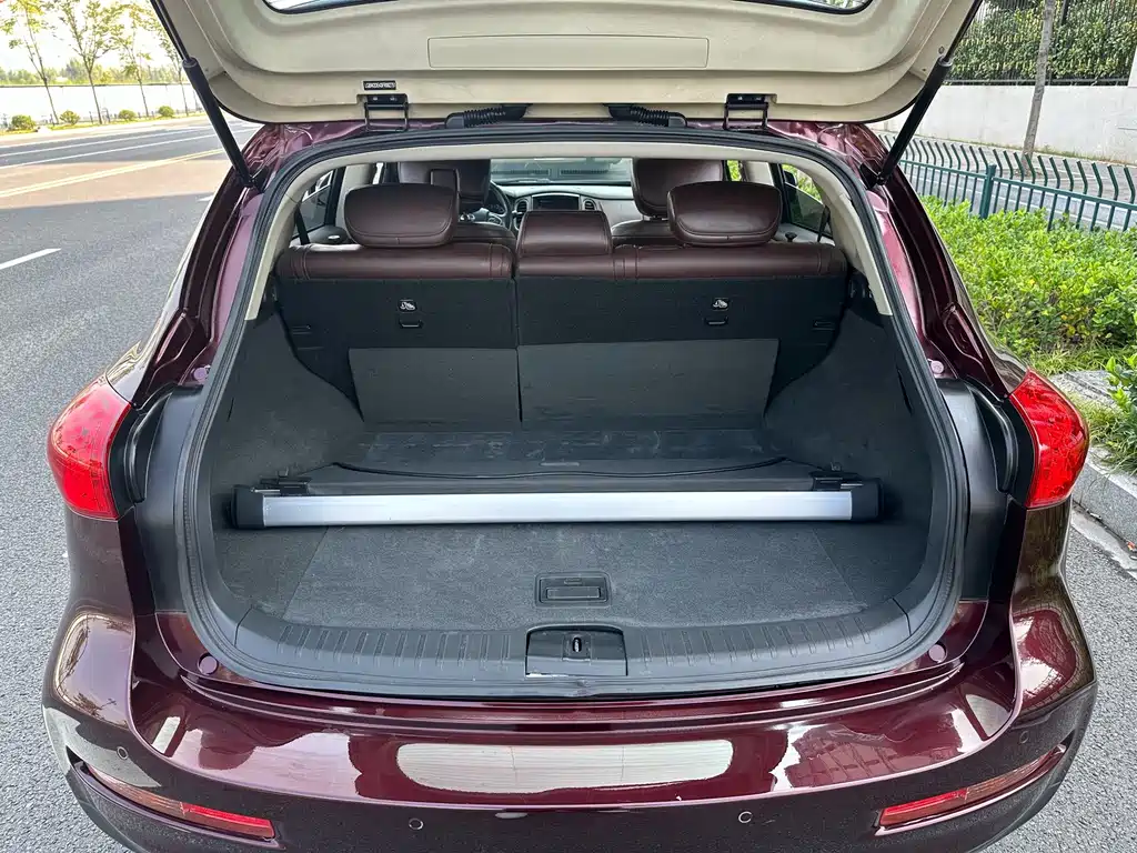 Infiniti QX50 — миниатюра 22