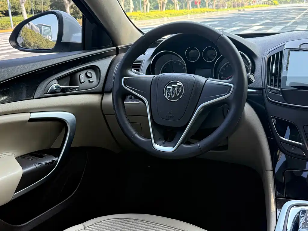 Buick Regal — миниатюра 7