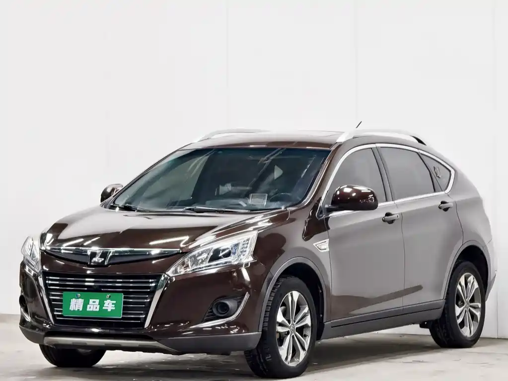Luxgen U6 2015