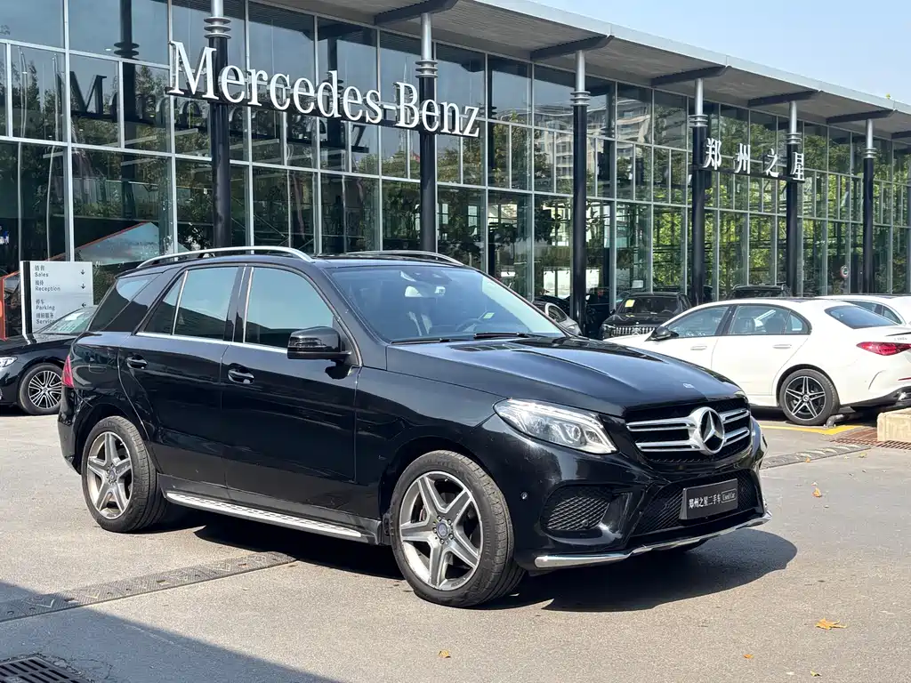 Mercedes-Benz GLE (Import) — миниатюра 4