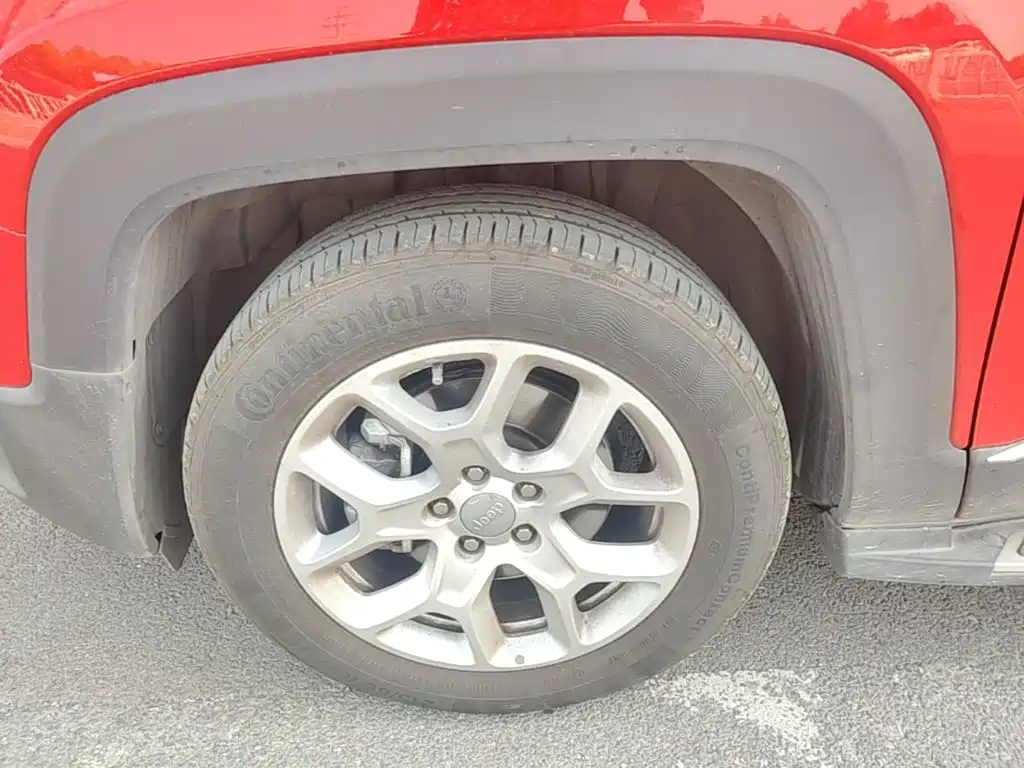 Jeep Renegade — миниатюра 23