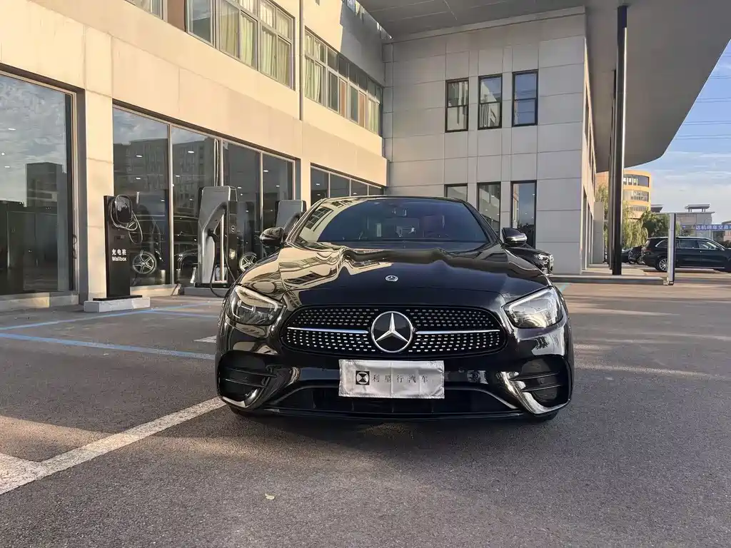 Mercedes-Benz E-Class (Import) — миниатюра 2