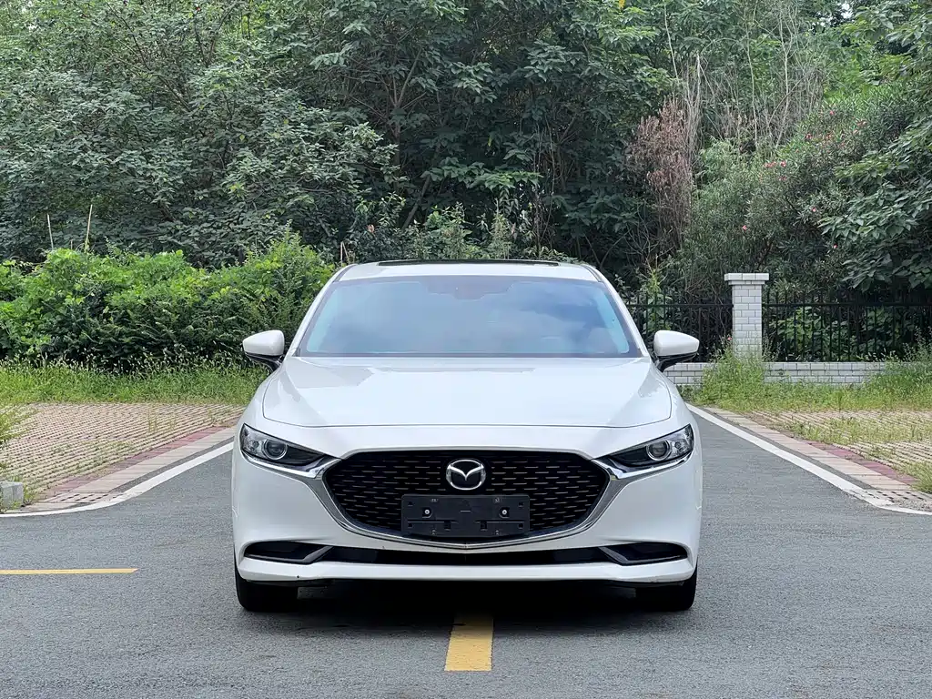Mazda 3 Axela — миниатюра 2