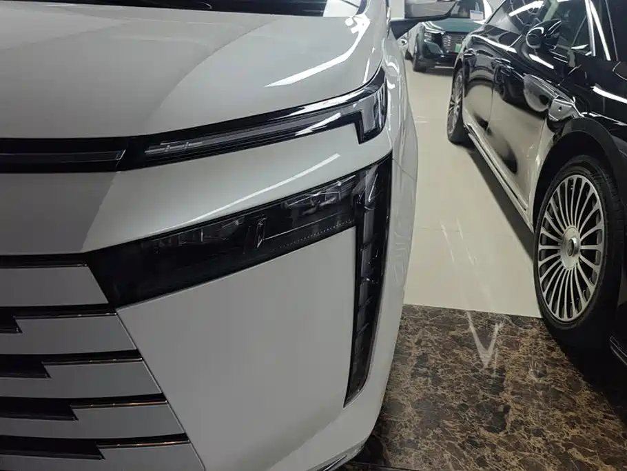 GAC Motor Trumpchi E8 — миниатюра 5