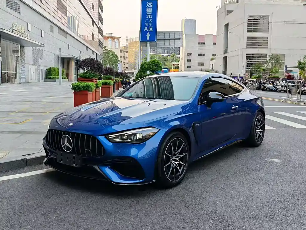 Mercedes-Benz CLE AMG 2025