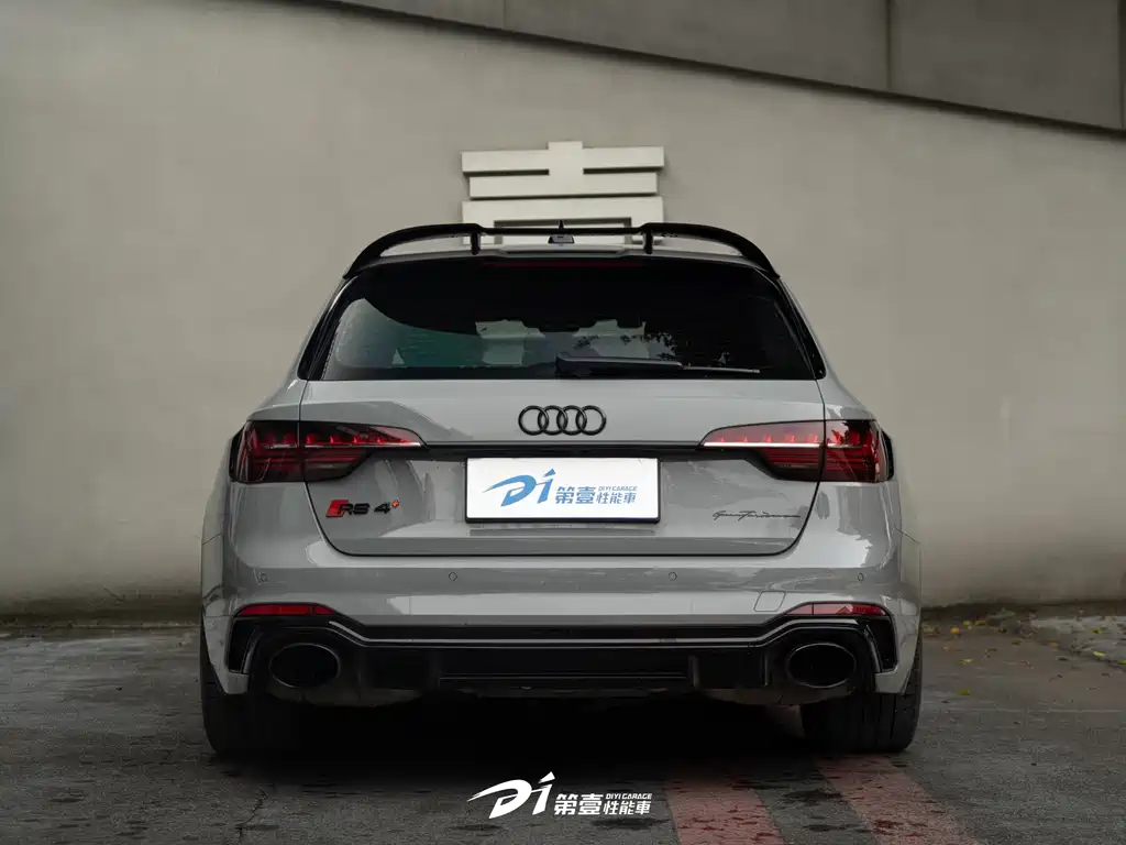 Audi RS 4 — миниатюра 4