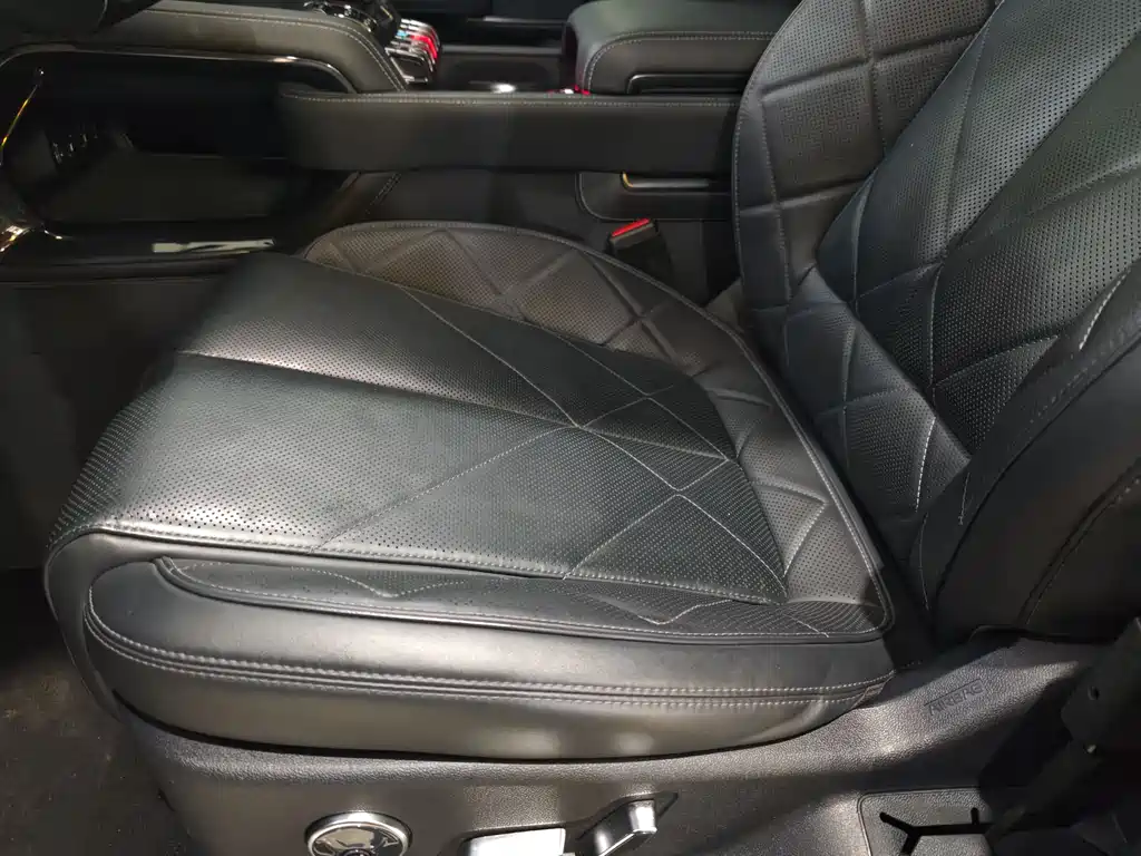 FANG CHENG BAO LEOPARD 5