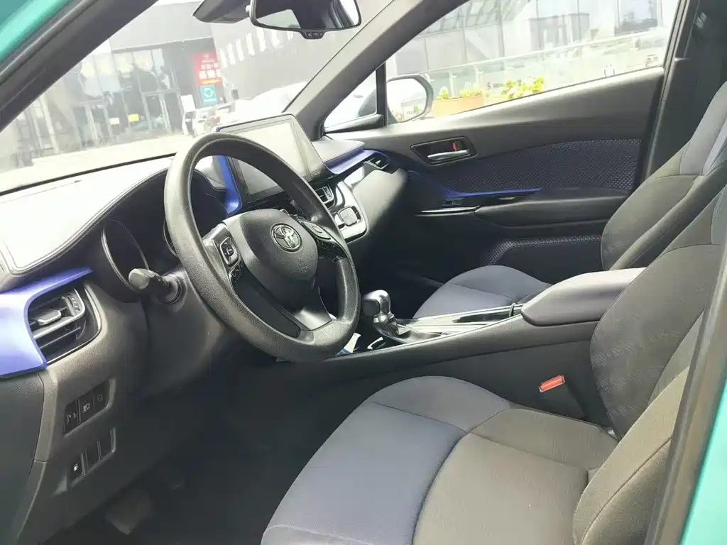 Toyota C-HR — миниатюра 5