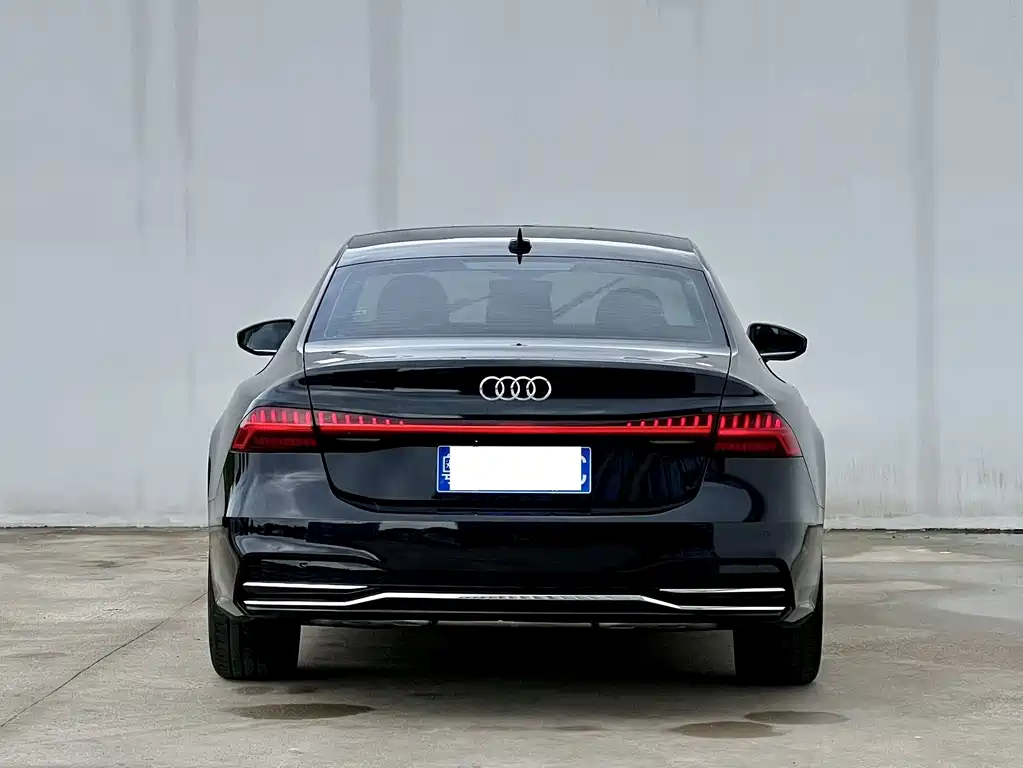 Audi A7L — миниатюра 5