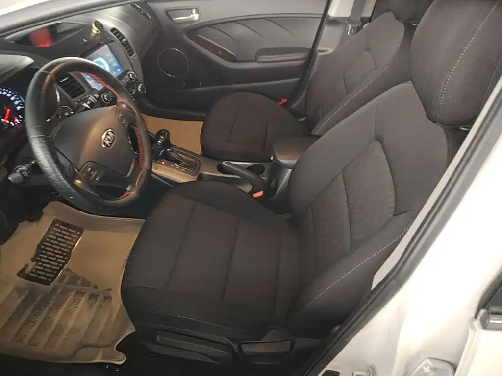 Kia K3 — миниатюра 15
