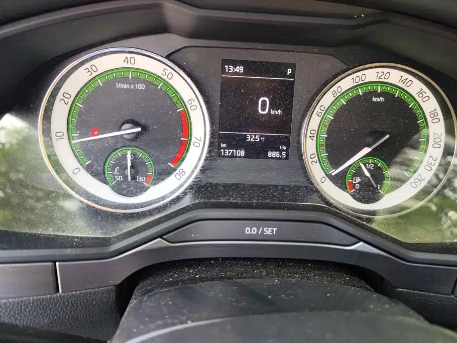 Skoda Superb — миниатюра 14