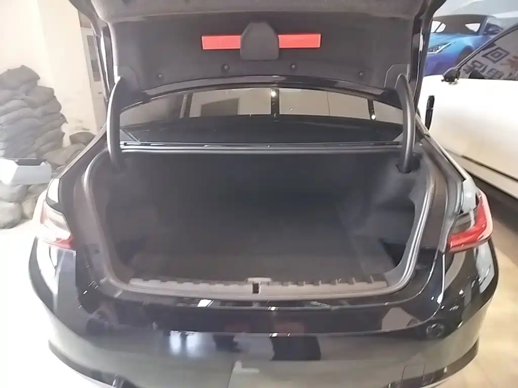 BMW i3 — миниатюра 19