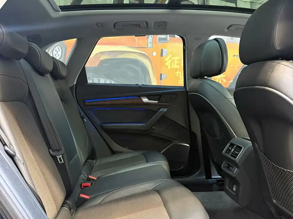 Audi Q5L — миниатюра 9
