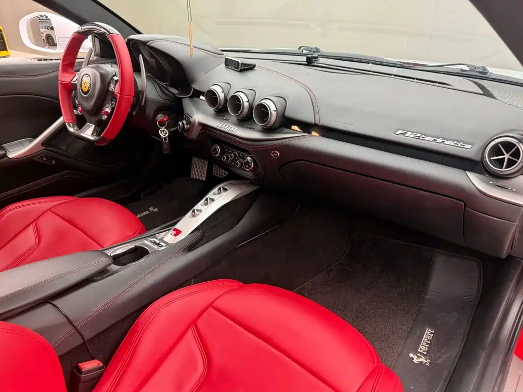 Ferrari F12berlinetta — миниатюра 9